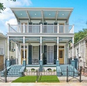 Exterior - Hi-End Historic Marigny Gem - Fully Furnished with 2 Bonus Office Space (New Orleans)