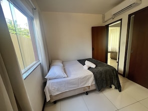 Apartamento básico | 2 quartos, Wi-Fi de cortesia