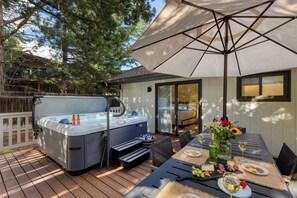 Interior - Hot Tub, Sauna & Red Rock Views Near Sedona Trails Sedona Serenity Retreat by Avantstay (Sedona)
