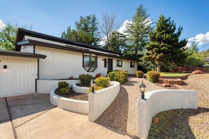 منزل (4 Bedrooms) | المنشأة من الداخل