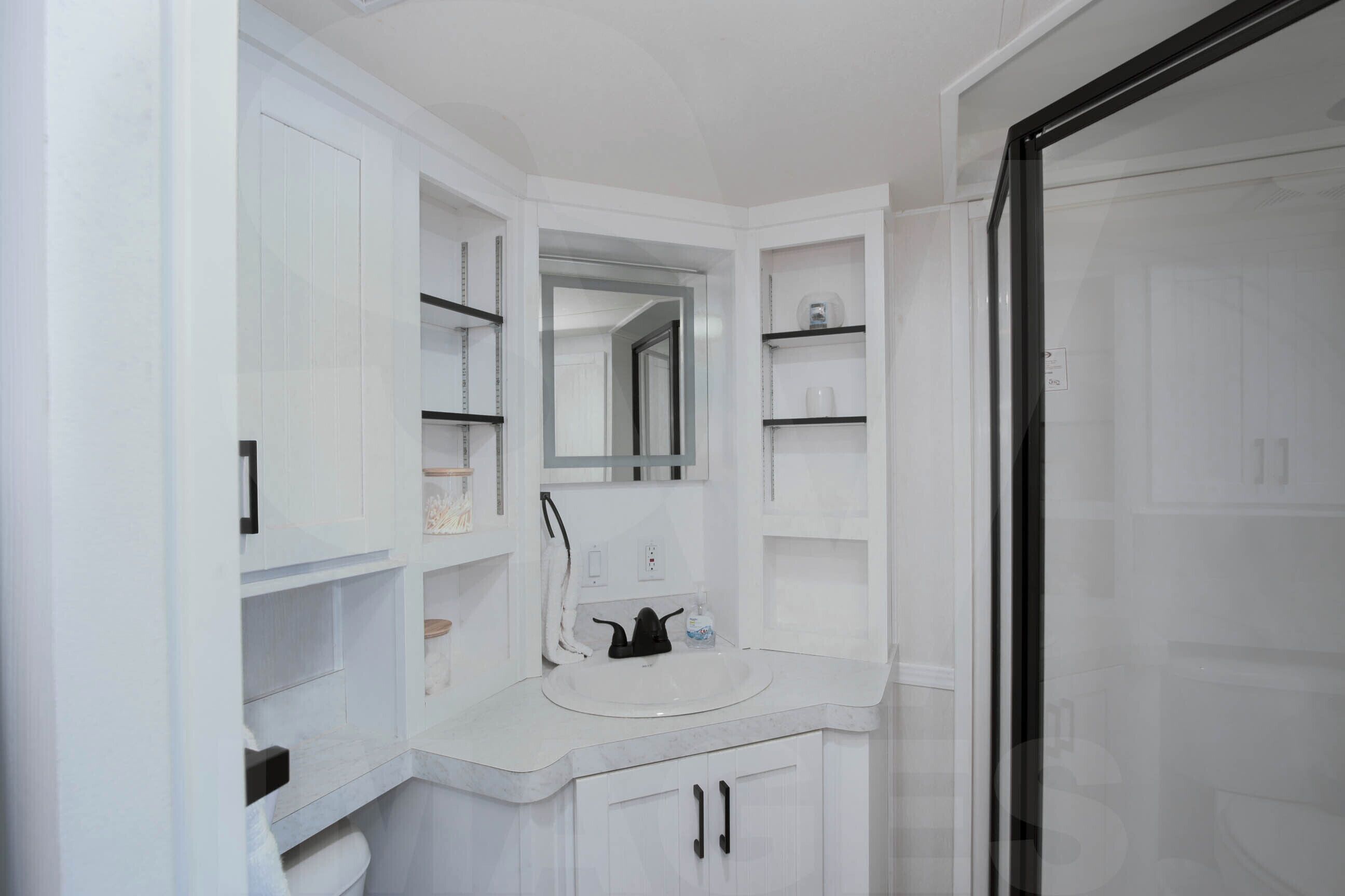 Handtücher, Seife, Toilettenpapier