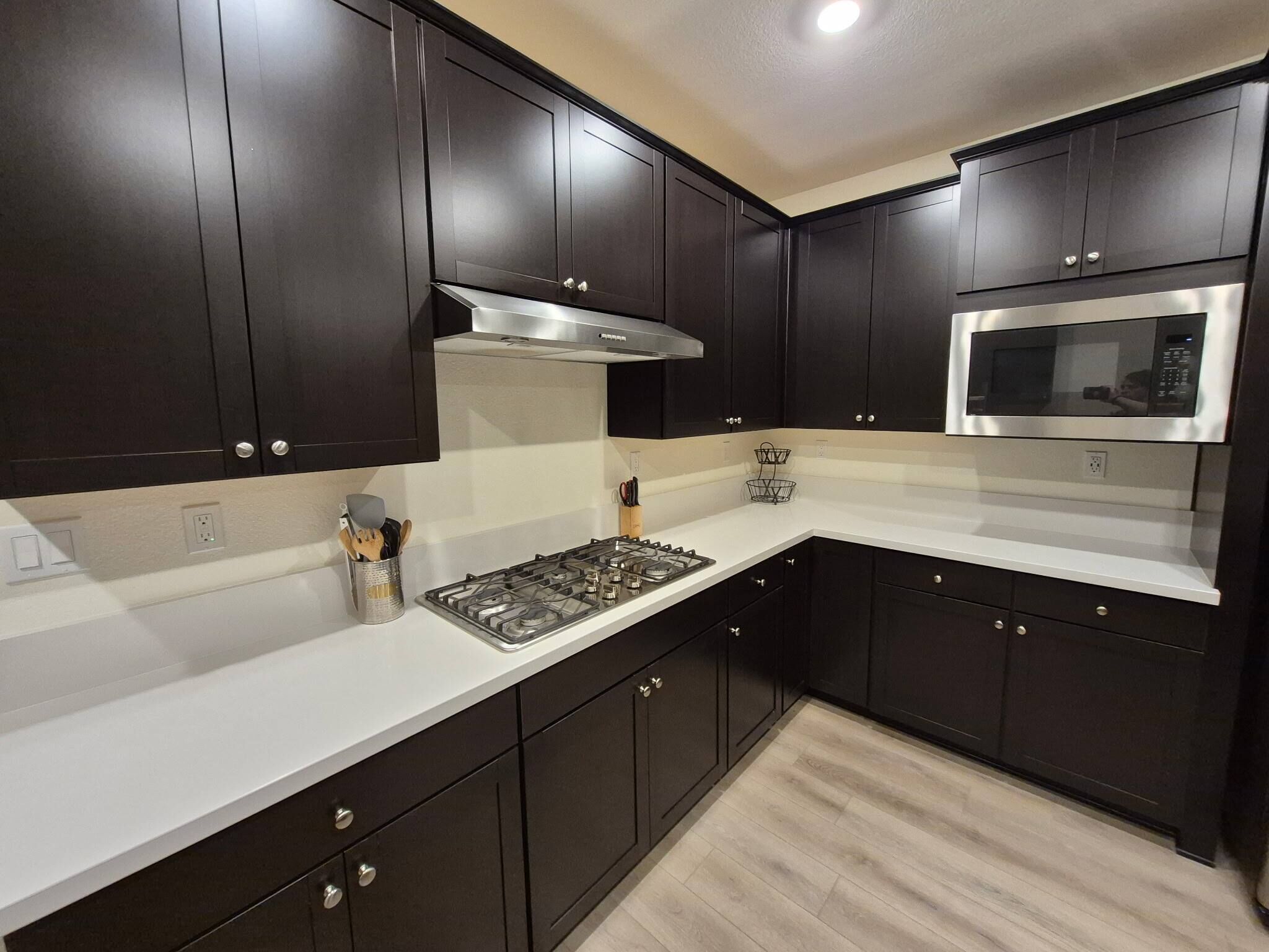 Microwave, oven, stovetop, dishwasher