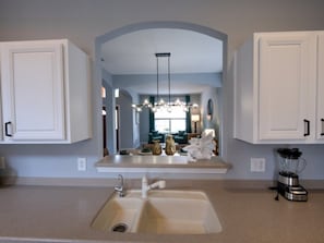 Villa, 6 Bedrooms | Interior