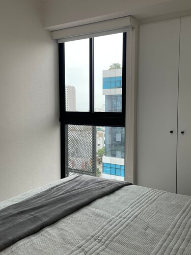 Brand new apartment, two blocks from the Malecon of Miraflores!!!!