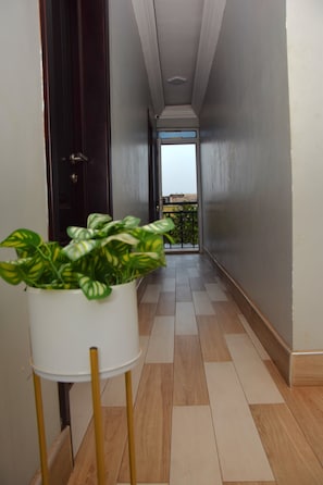 Quarto standard, vista para a colina | Área de estar