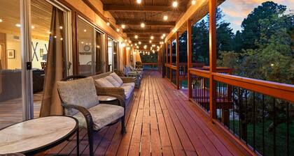 Airy Alto Escape w/ Deck, Games & Views