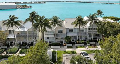 Villa del Sol - Sunset Views, Kayaks, 2/2.5 - Slip Available/Ramp/Free Pkg