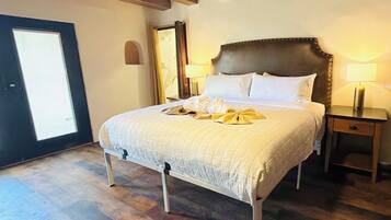 Suite Studio Deluxe, patio | Wi-Fi gratuit, draps fournis