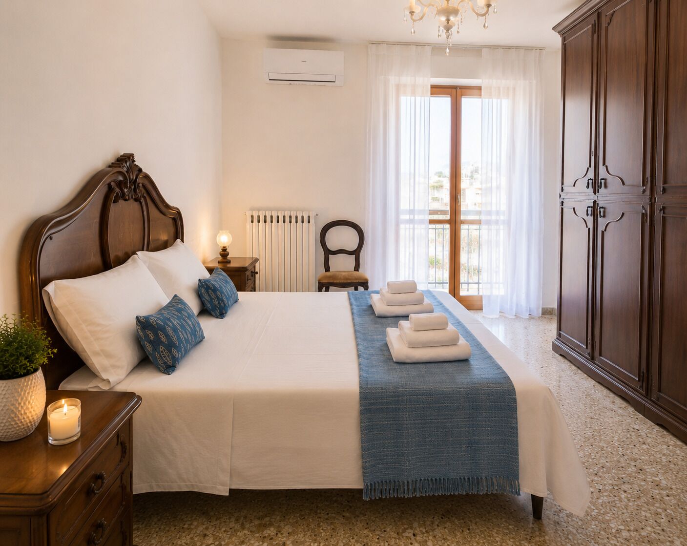 2 bedrooms, desk, iron/ironing board, free WiFi