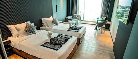 Executive Room | Skrivbord, arbetsyta för laptop och strykjärn/strykbräda