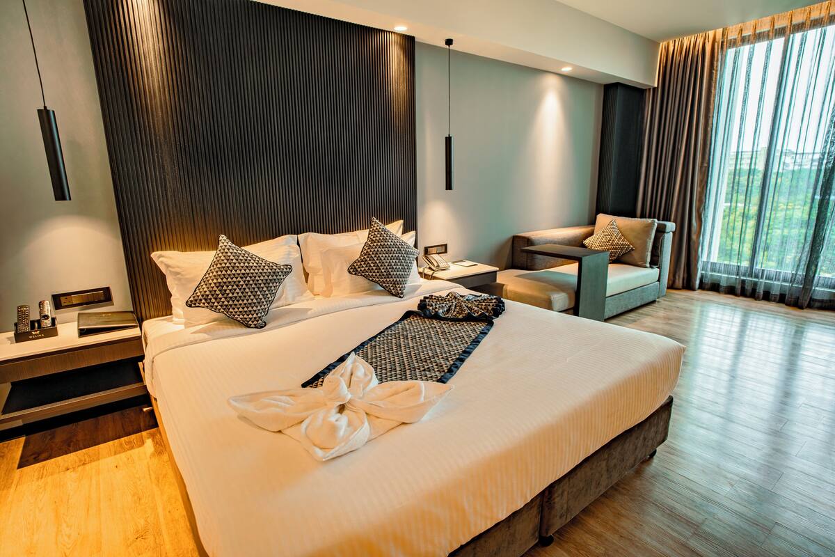 Premium Room | 办公桌、笔记本电脑工作区、熨斗/熨板