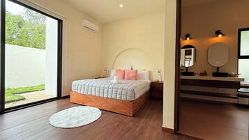 5 bedrooms, iron/ironing board, travel crib, free WiFi