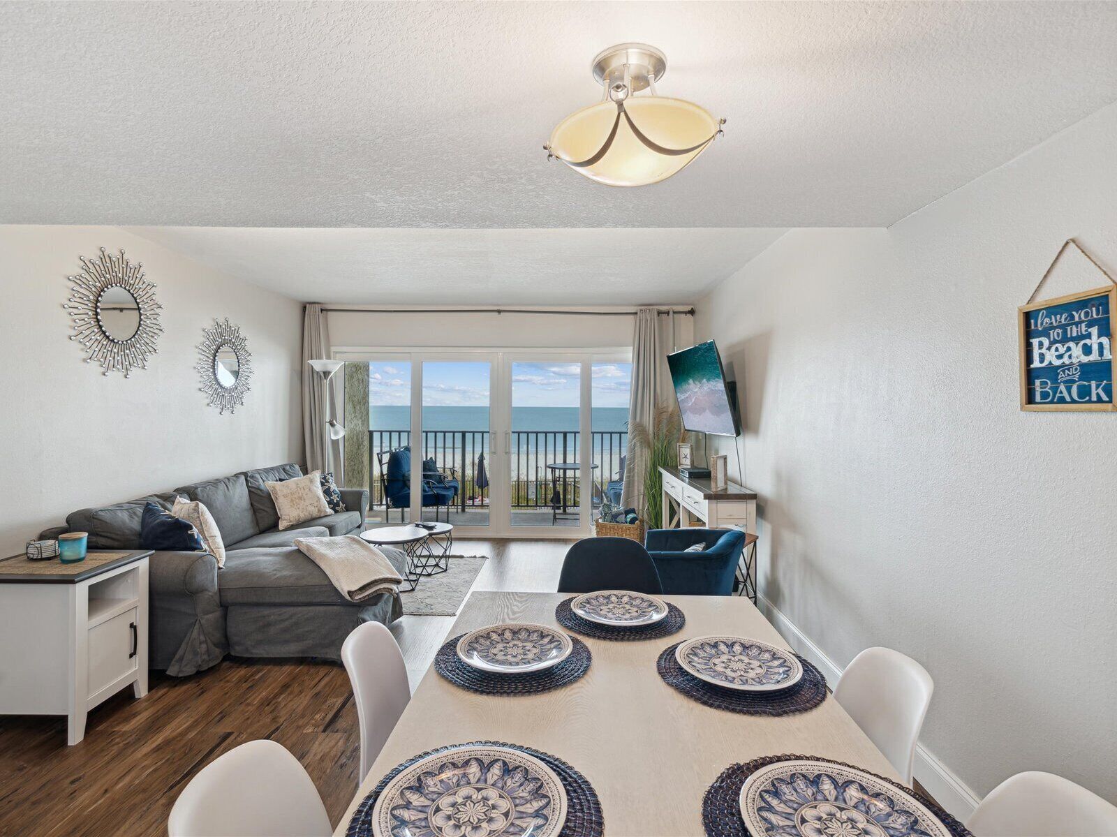 تلفزيون ذكي، كُتُب