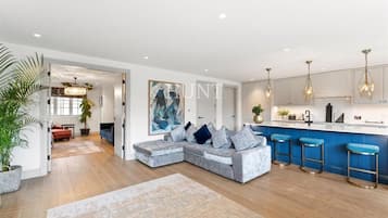 TV, fireplace, table tennis