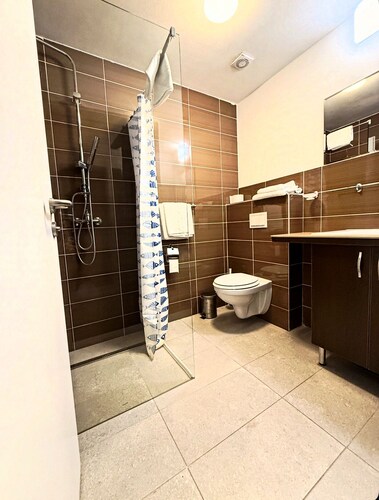 Hotel A8 Lukas 