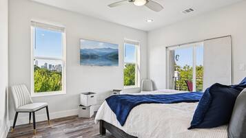 3 bedrooms, desk, iron/ironing board, WiFi