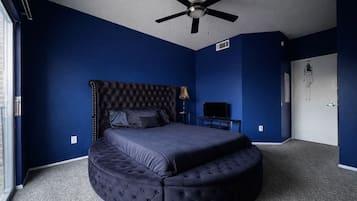 1 室のベッドルーム、デスク、アイロン / アイロン台、WiFi