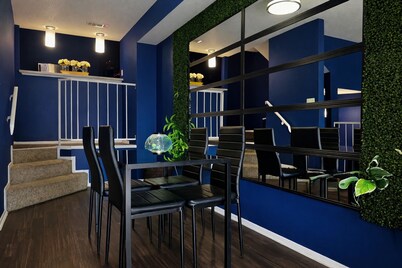 DFW Townhome w/ Garage access 15 min from airport