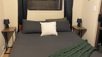 1 bedroom, internet, bed sheets