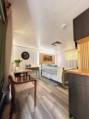 1 bedroom, WiFi