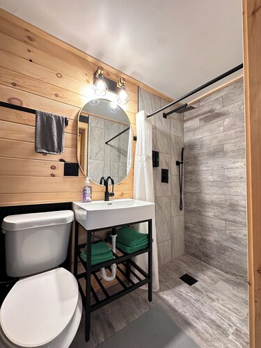Studio Near Lake Michigan and Manistee River - Janix Escapes