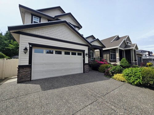 The comfort vault 5beds