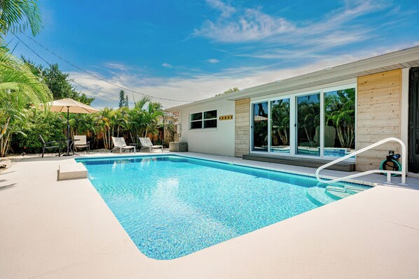 Beheizter Pool