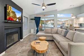 TV, fireplace, offices