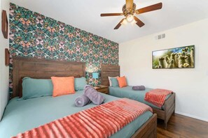 3 habitaciones, tabla de planchar con plancha, cuna de viaje y wifi