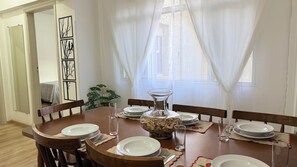 Dining - Apartment in the center of Serra Negra - SEO Apartment (Serra Negra)