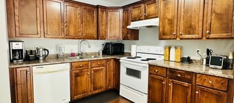 Gorgeous 2-bedroom apartment in Salmon River/Truro