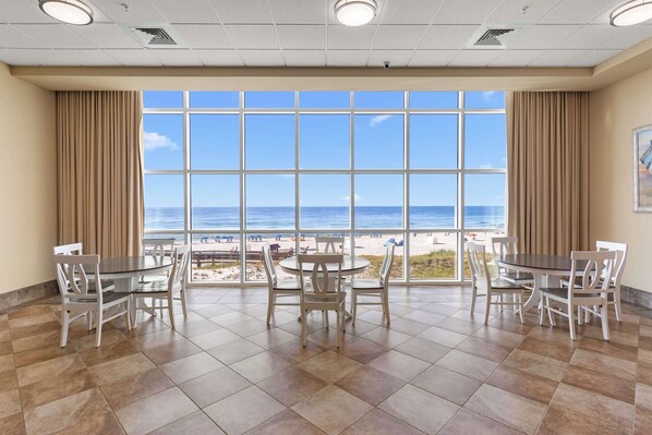 Condo, Multiple Beds, Balcony, Ocean View (Phoenix OB 1505) | Dining
