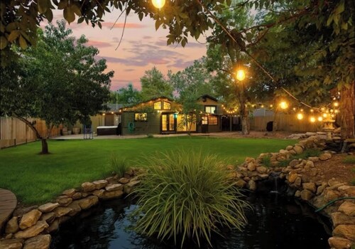 Oasis Backyard near Red Rocks: HotTub, GameRoom, Gym, FirePit & Vibes