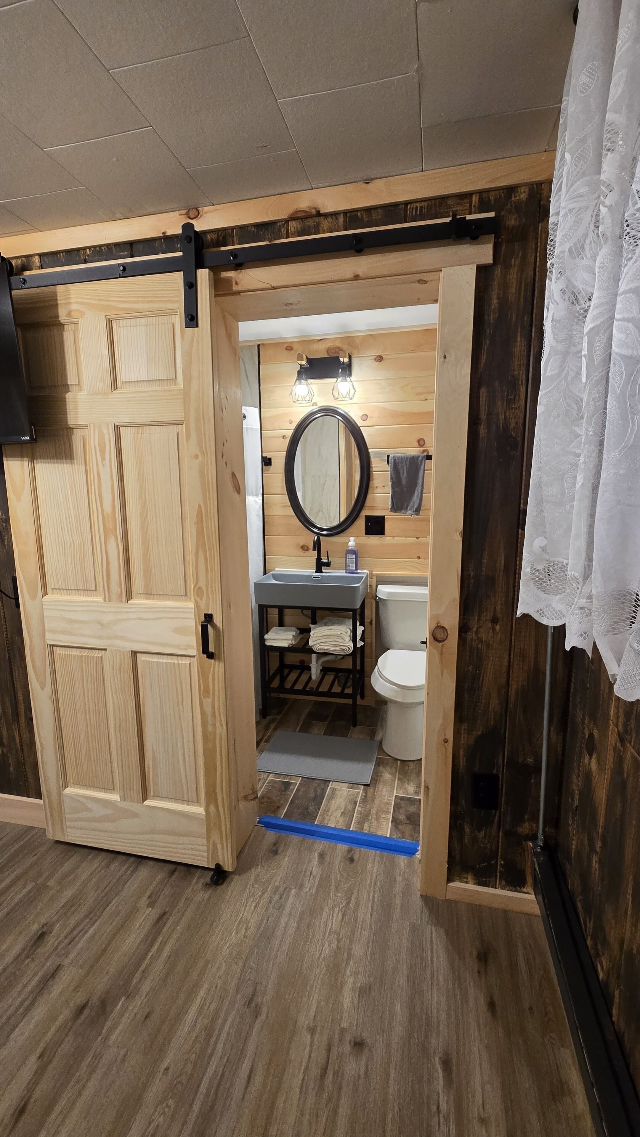Shower, towels, soap, toilet paper