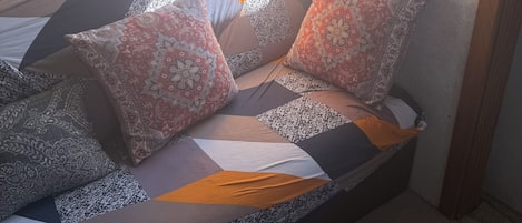 2 habitaciones, wifi, ropa de cama y acceso para silla de ruedas