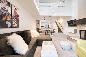 TV, fireplace - River Run # 15 by Tahoe Getaways - 2 BR w Ski Shuttle - River View (Alpine Meadows)