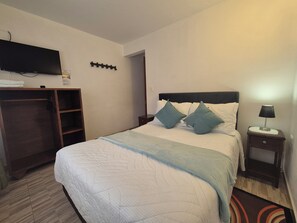 Chambre Double Standard | Fer et planche à repasser, Wi-Fi gratuit