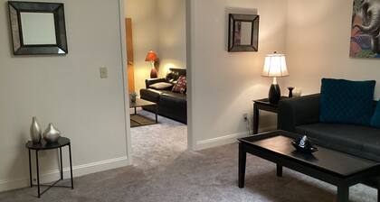 Double Lounge Getaway - 1 BR + 2 Living Spaces