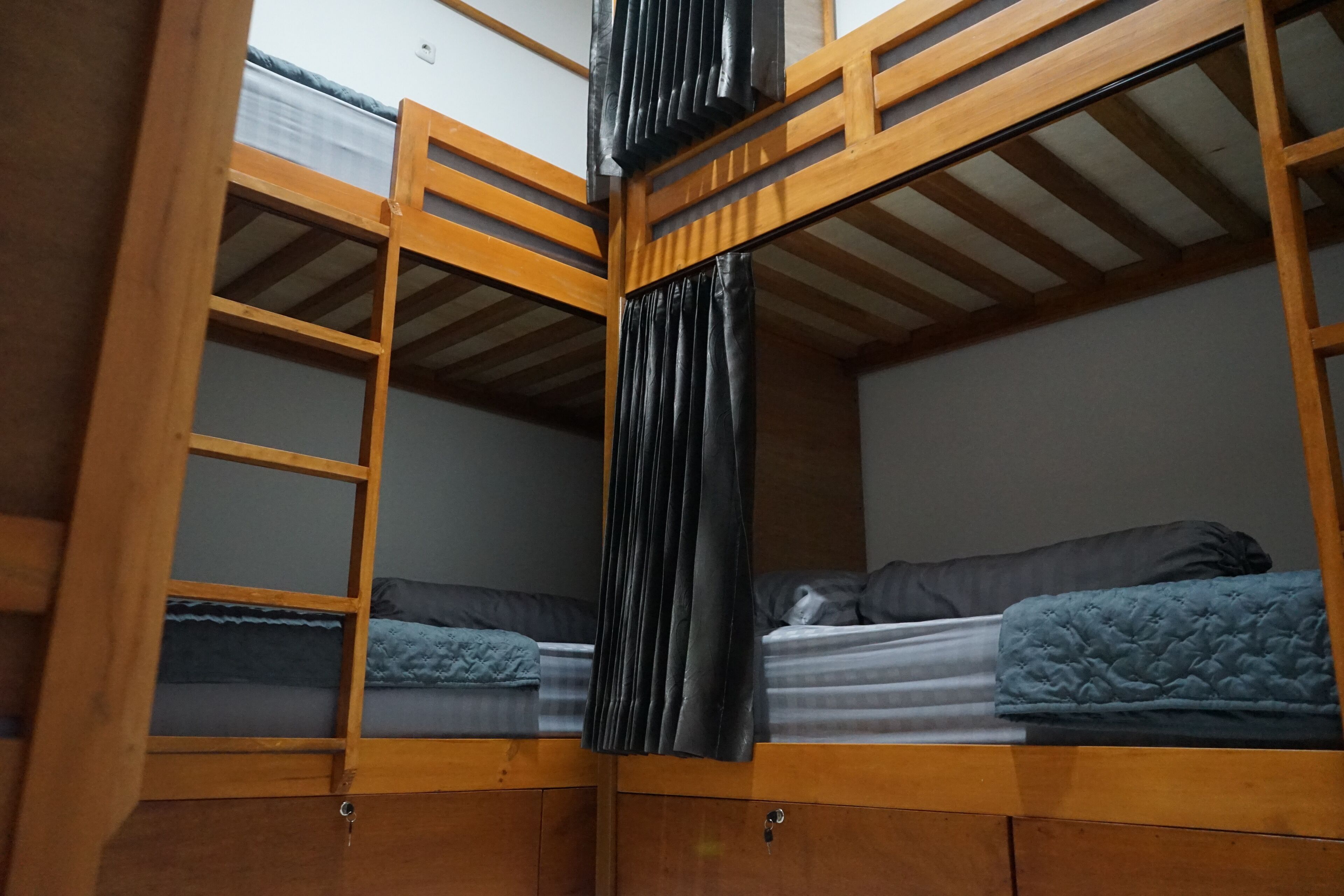 Basic Shared Dormitory | Free WiFi, bed sheets