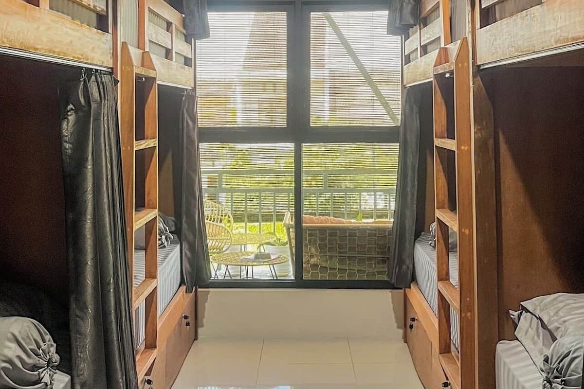 Shared Dormitory, Mixed Dorm | Down comforters, free WiFi, bed sheets