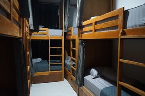 Shared Dormitory, Mixed Dorm | Courtyard view - TWD hostel (Malang)