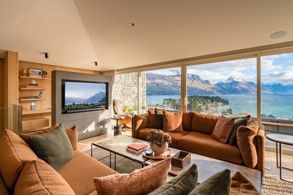 TV, fireplace, books, stereo