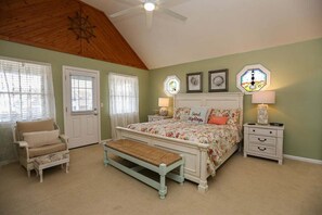 4 bedrooms, Internet, bed sheets
