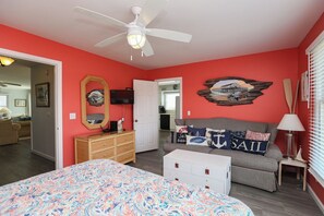 4 bedrooms, Internet, bed sheets