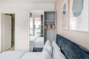 2 chambres, fer et planche à repasser, Wi-Fi, literie fournie