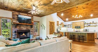 Riverpaw Retreat: Where Nature Meets Luxury