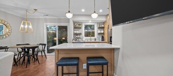 Newly renovated townhome. 2 King beds with on suites.