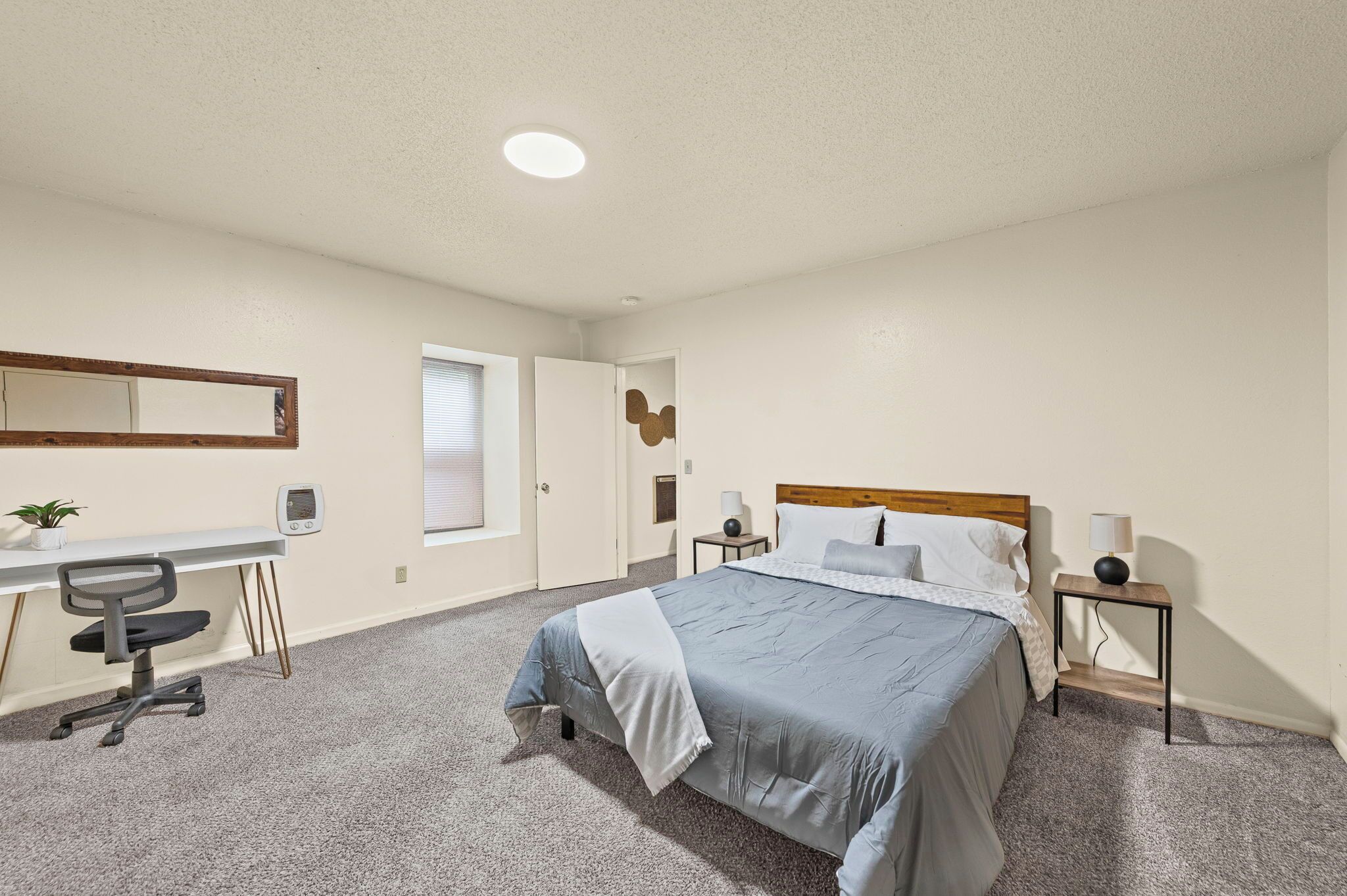 1 bedroom, desk, iron/ironing board, free WiFi