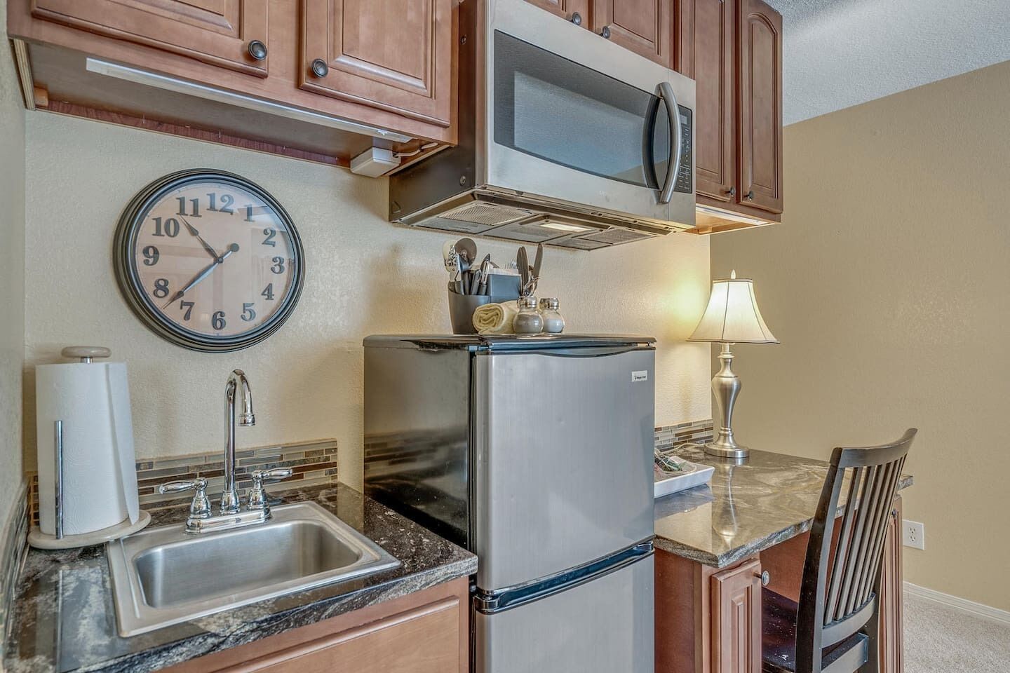 Fridge, coffee/tea maker, cookware/dishes/utensils