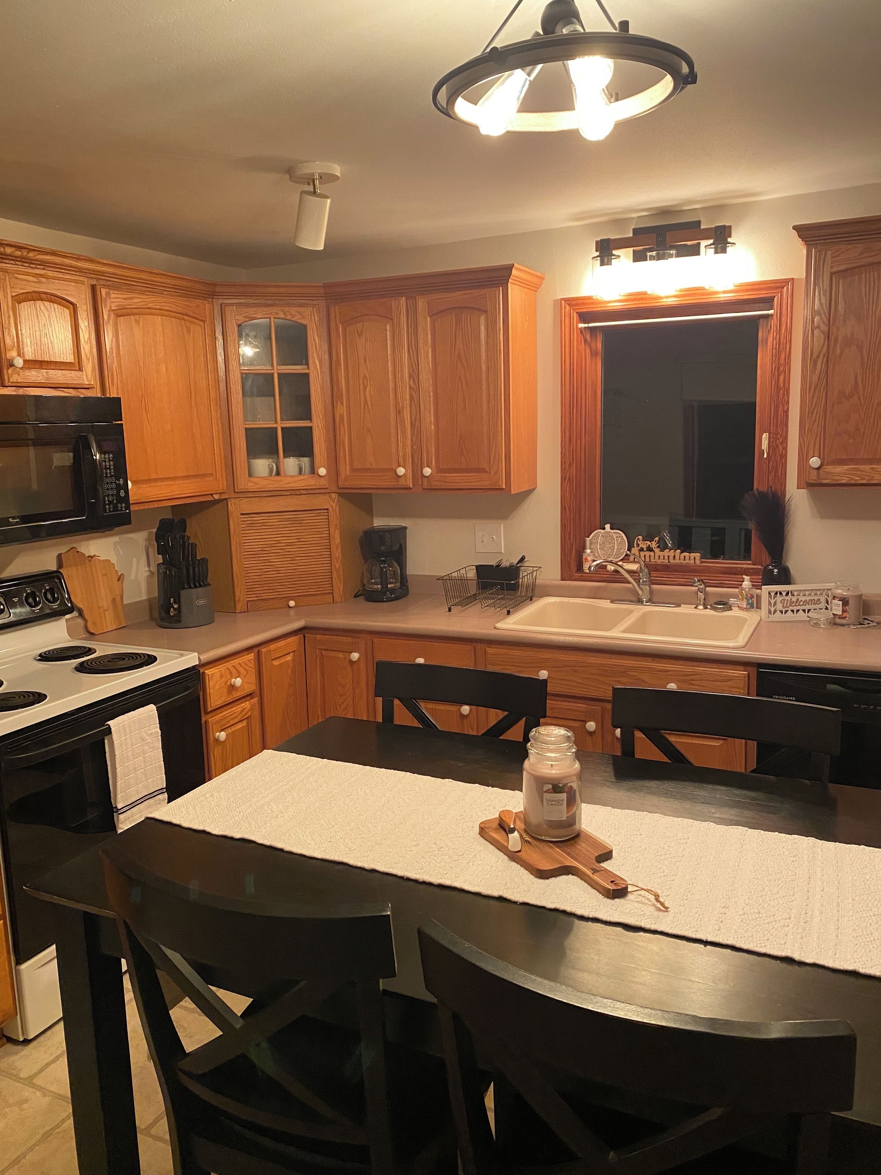 Microwave, oven, stovetop, dishwasher